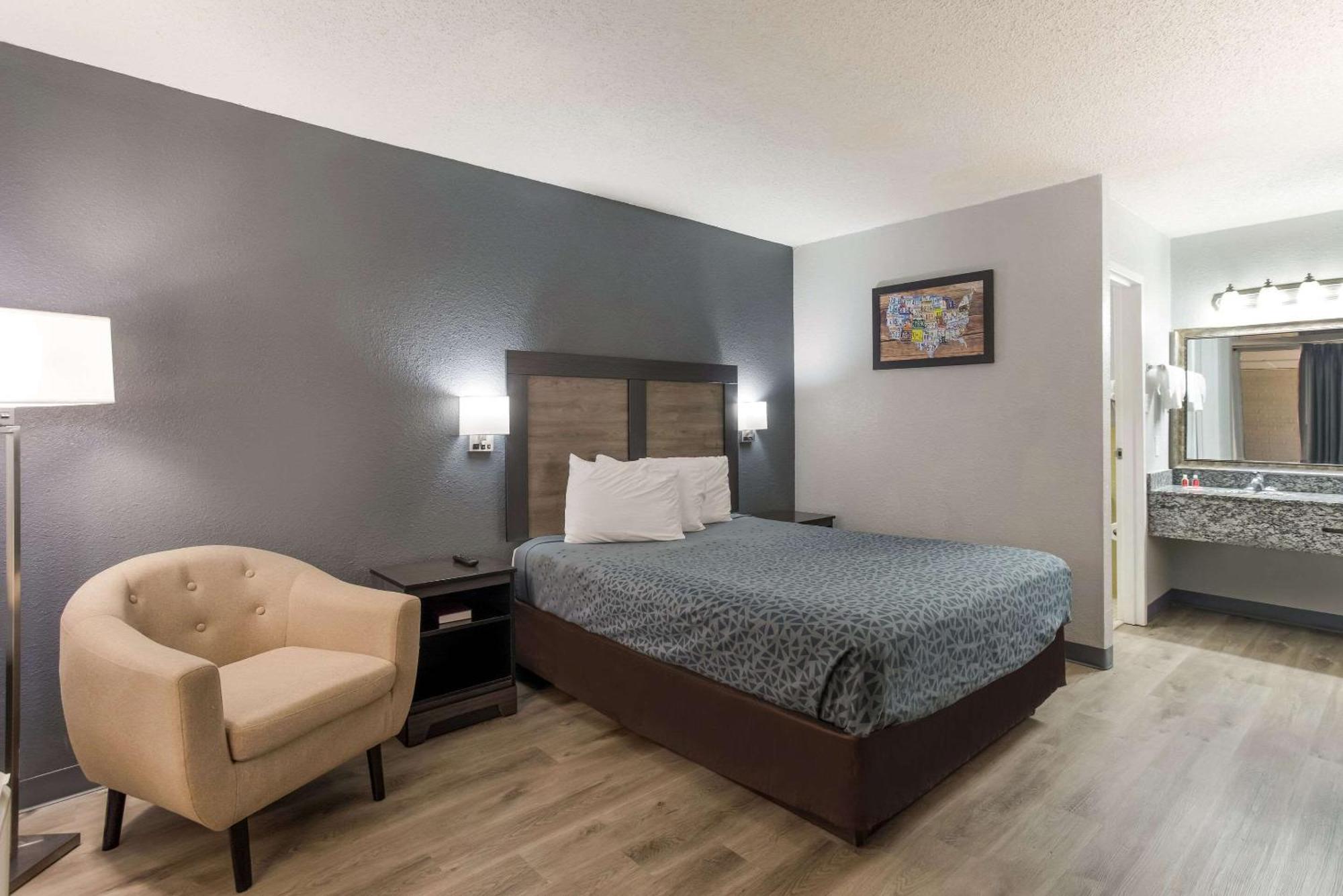 Econo Lodge Кейв-Сити Экстерьер фото