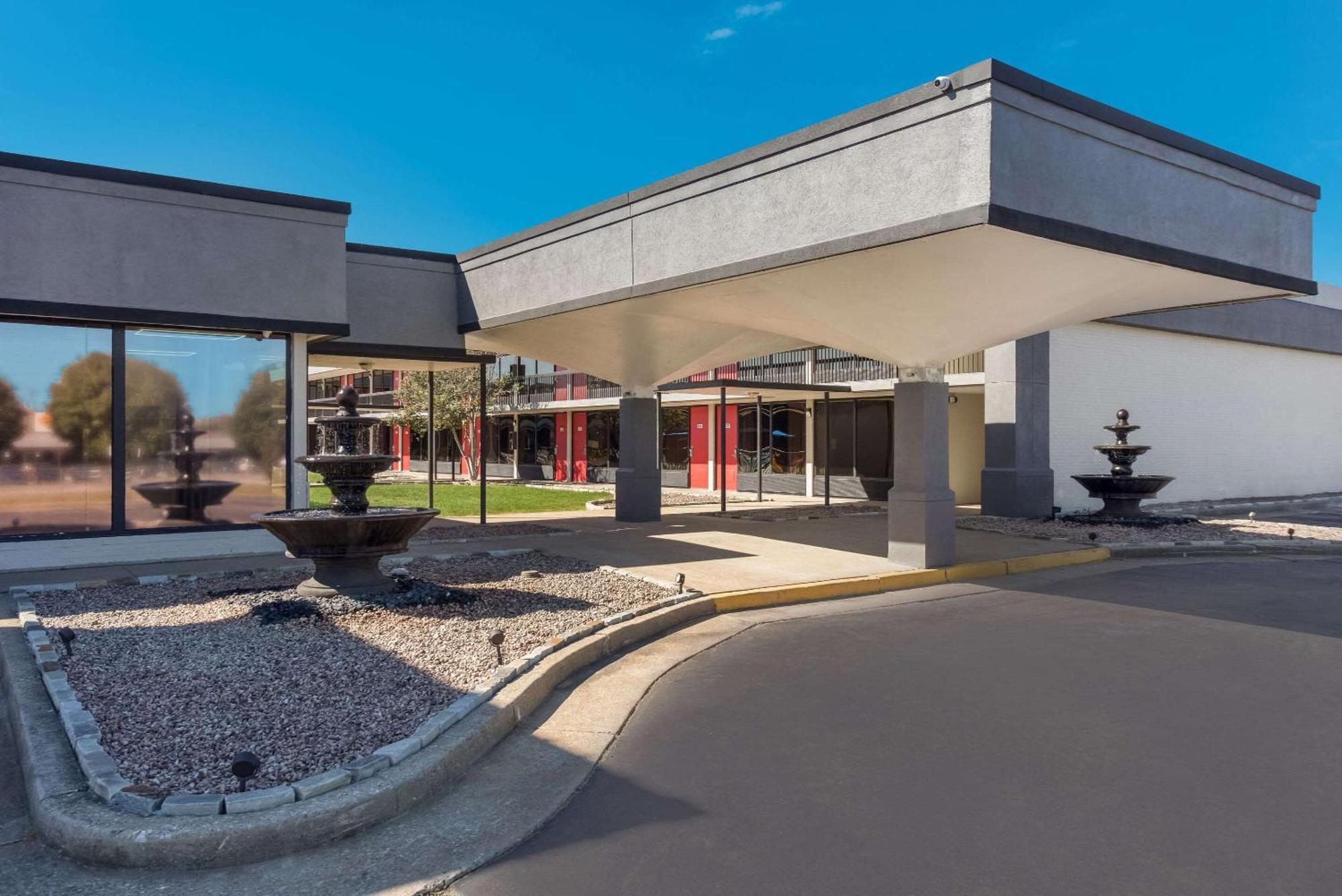 Econo Lodge Кейв-Сити Экстерьер фото